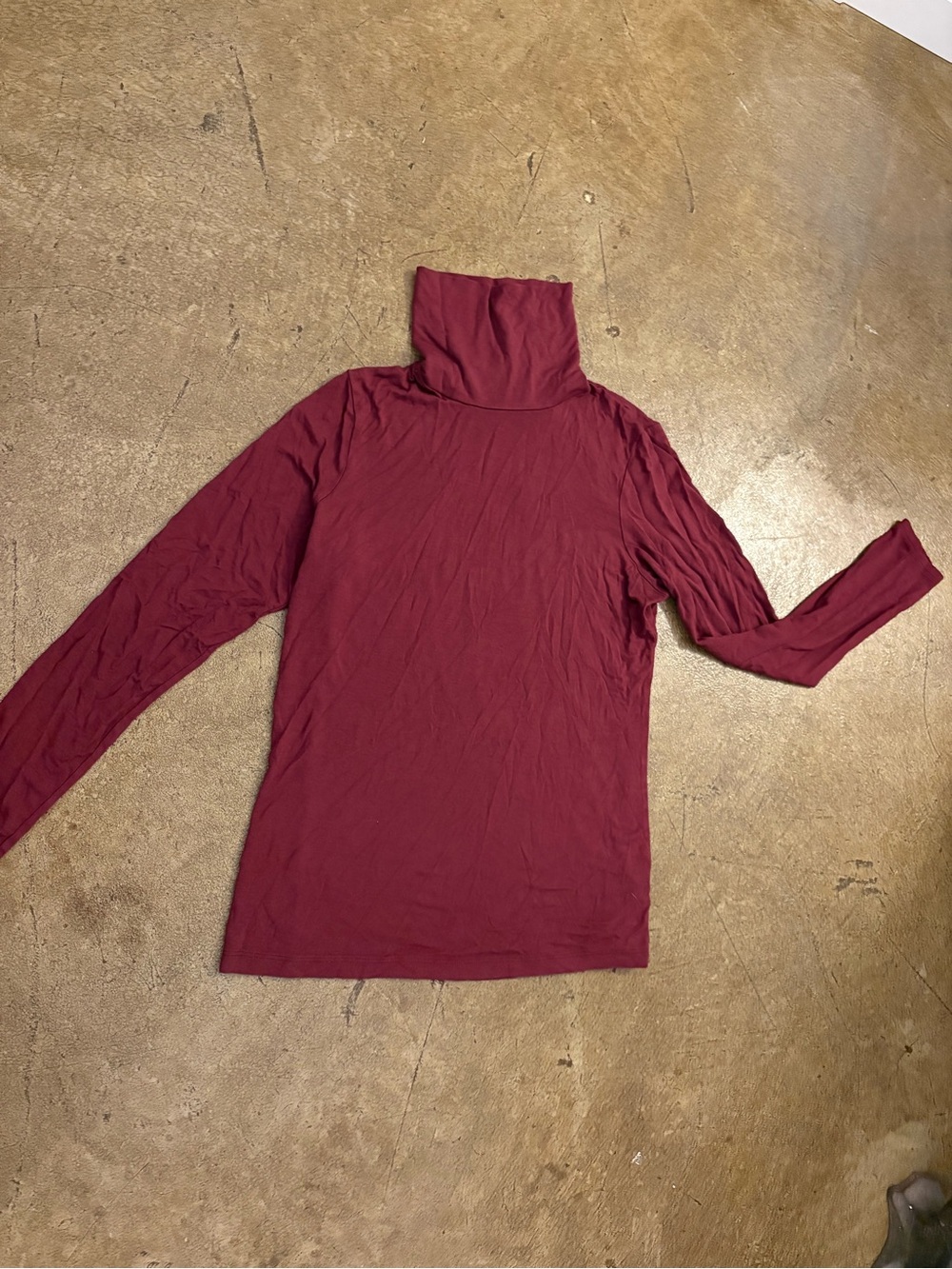 Kenar Burgundy Turtleneck Long Sleeve Top
